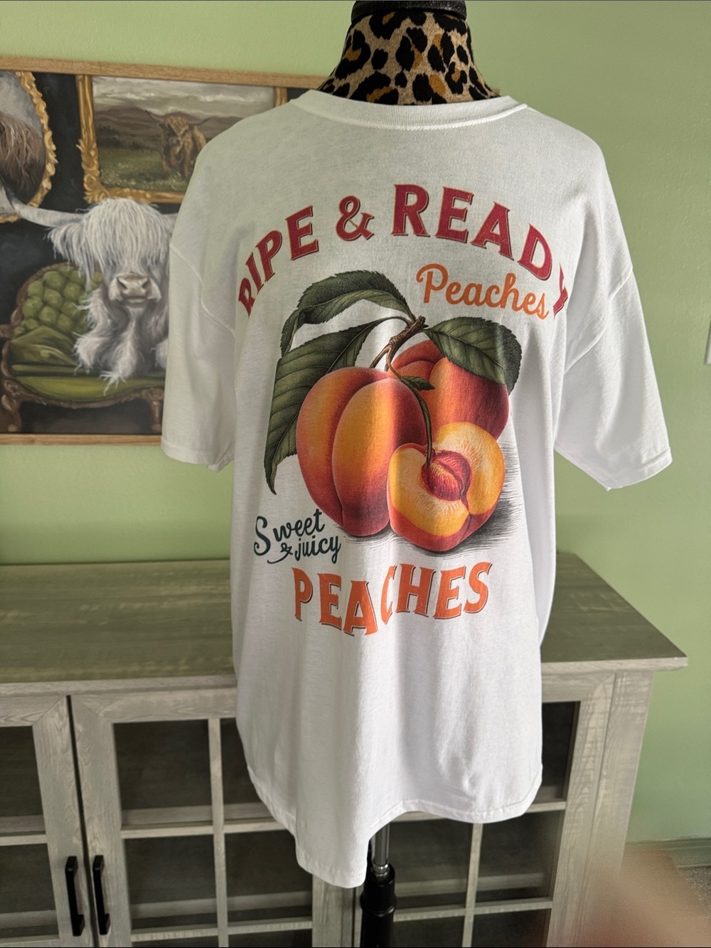 'Ripe & Ready Peaches' Graphic Tee